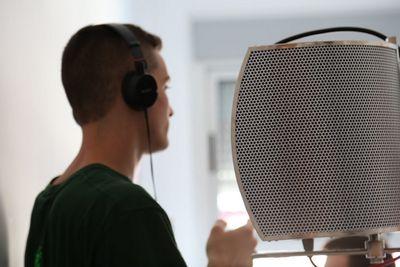 Paco_Crione's profile picture. UN PAR DE NOTAS // DOBLE C Crew. Contacto: paco_caraocrew@hotmail.com                                RAP & REGGAE LIFE