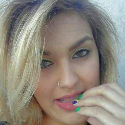 é muita gente sorrindo com o coração magoado!!! face suh thais