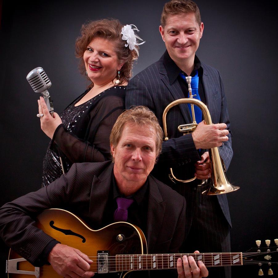 Compact like a trio, complete like a band. Pop to Jazz | Easy listening to Dance: Live Music for every event