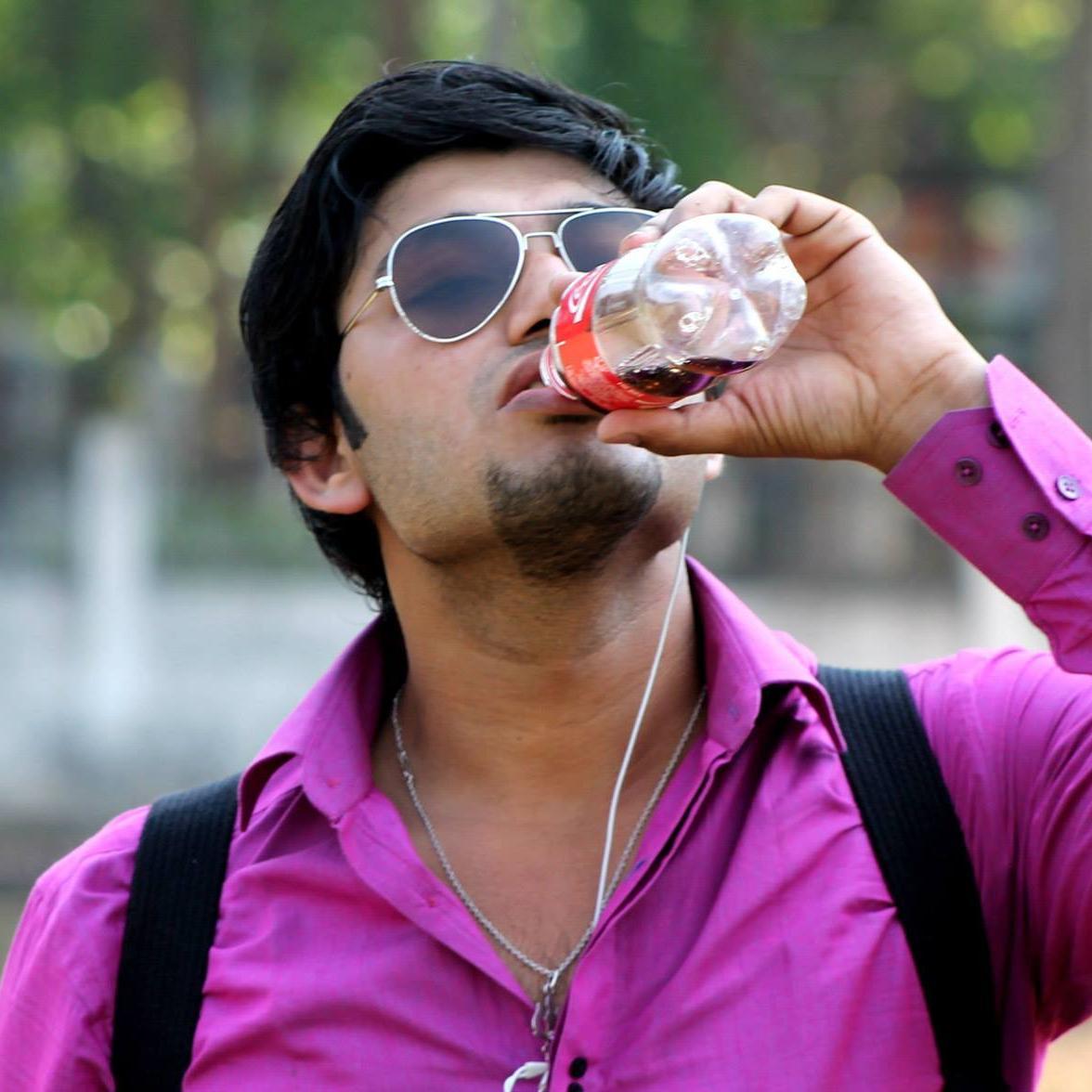 Pinaki_XxX's profile picture. Professor at Fucking School