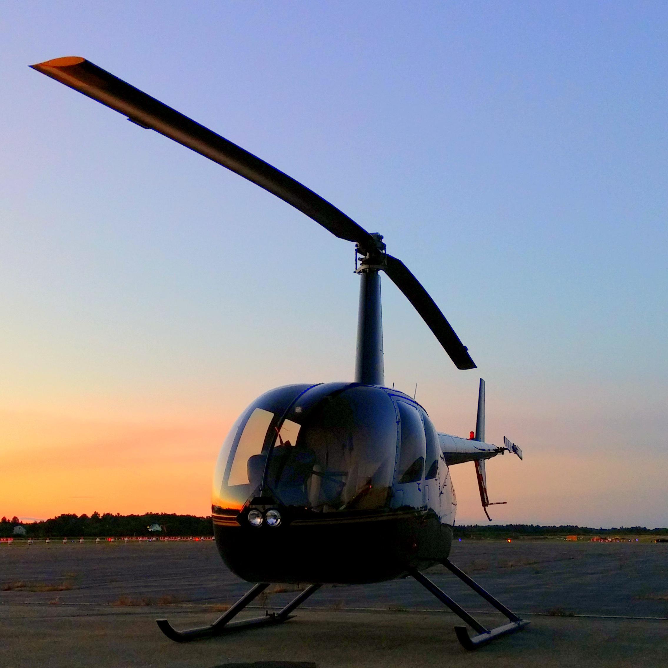 Helicopter flight school, Helicopter tours ,Advanced training in R44 and CBi