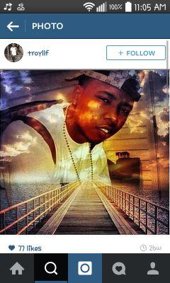 2Famous gang ✌
Cip to da guys 
Fuck da opps  
Paper chaser
