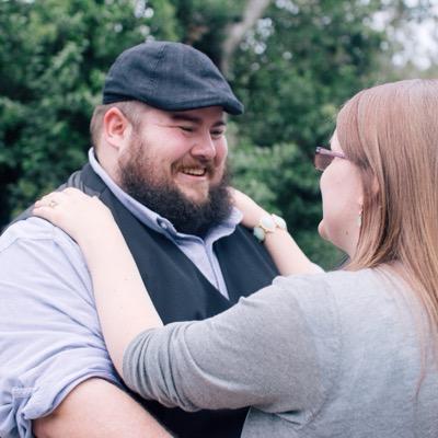 Director of Student Ministry @newlifetucson | married to @kelsey_booth09 | Husband | Pastor | Writer | Kicker of Pigs 👟 🐖