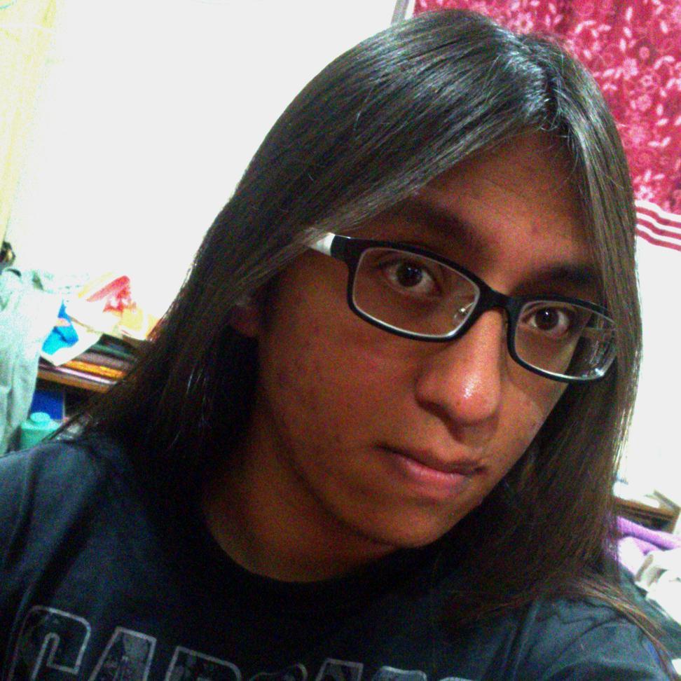 No soy gamer, no soy geek, no soy músico.
Mucho :v y #CosasQueANadieLeImportan.
Eso