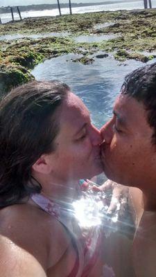 Filha do dono do mundo, eu posso fazer tudo p ser feliz!Tenho orgulho de ser Mãe, Esposa e Aviãozera;na minha vida só fica gente que me faz bem!!!