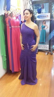 Empresa Mexicana con màs de 30 años de experiencia en vestidos de fiesta