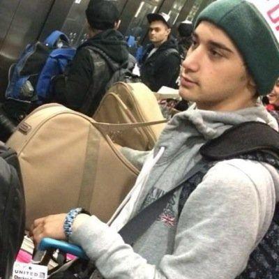 —hope that if everybody runs you choose to stay.