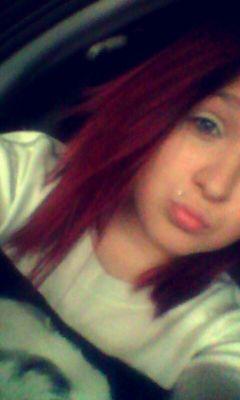 Name, Lesliee! 
i have a daughter who will be two in February! (:
best friendd; lauren teasley