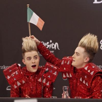 I love jedward so so so so much I love them jedhead for life