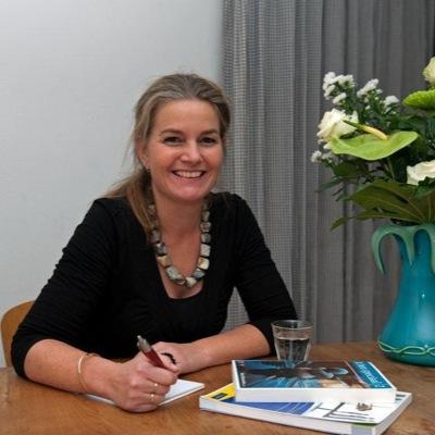 I ❤ LOB,

Echtgenote, moeder,(studie)loopbaanbegeleider, decaan, #LOB  beleidsmedewerker #vo #mbo @BIOND en Achterhoeker.