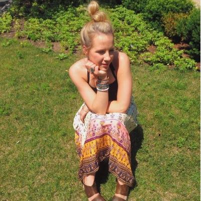 ktschaeffner's profile picture. one and only rebel child