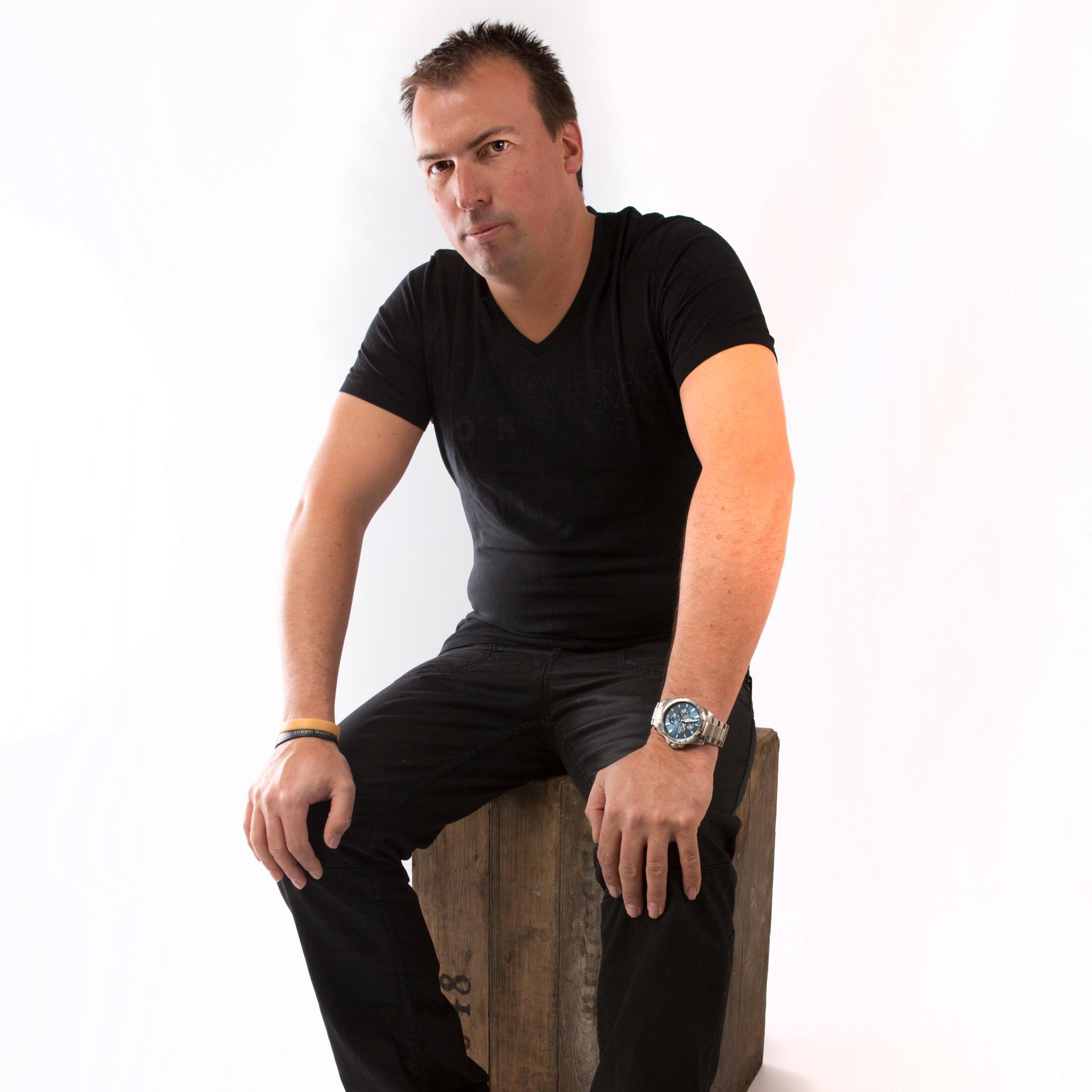 AndyCley's profile picture. DJ/Producer  new track soon