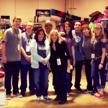 myhoovesandpaws's profile picture. We are among THE TOP DEALERS for Ultra Paws, Dog Boutique, Weaver, Smart Cinch, Cashel,  Troxel, Blue Buffalo, Ruffwear, Equibrand, Toklat, Premiere, and MORE.