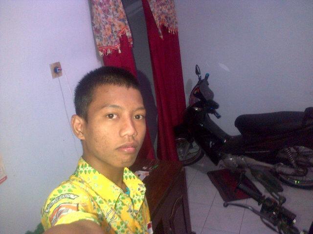 Add me we chat : Naoval58   Invite my pin bbm : 2a7eb632.     Add me fb : Naovaldanu MadridistaJombank