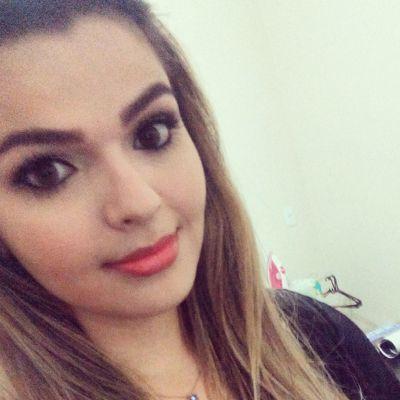 22 anos, Rondonopolitana, Enfermeira, Doula, Doceira