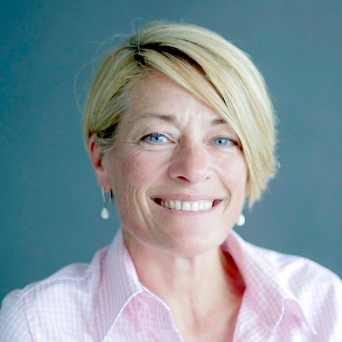 Learning experience design consultant focused on leadership,  visual facilitator, doodler,  volunteer firefighter and lion tamer (ever tried to coach a CEO)