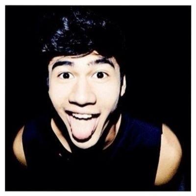 hi this is a free follow from @linacuellarn follow there and ask for follow back...love you ✌️