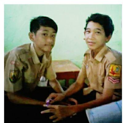 ghofurarohim3's profile picture. jangan pernah mengharapkan wanita cantik kalau dia tidak menghargai kamu