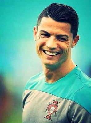 I love you @cristiano @neymarjr