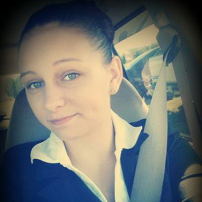 19  Sales Associate  09.12.12  Military Fiancé  College Girl