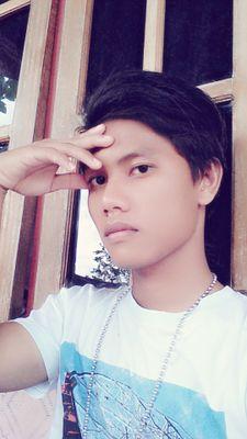 Q lebih baik diam dan merenung,,,,,,,,,,,,,,,
 
 Dari padha bikint orang lain Sakith