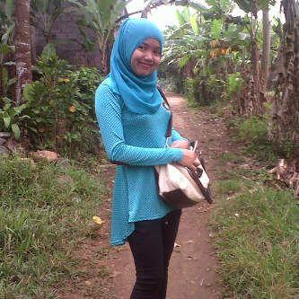 ayisaman17's profile picture. 