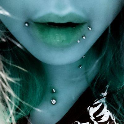 lux1107's profile picture. パスワードもメアドも紛失したので垢移行します。削除法ないから放置します。タグとか反応ありがたいのですが放置します。