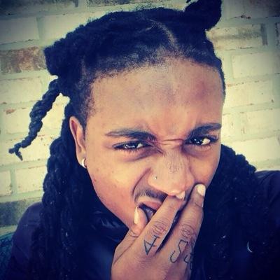#TeamMindless #TeamTwist!! #1Girl In Stores. I seen MindlessBhavior, LilTwist 7/29. Babydoll replied 7/5/12 nadji followed/replied andRTed me7/20th/12 MB 4/9/14