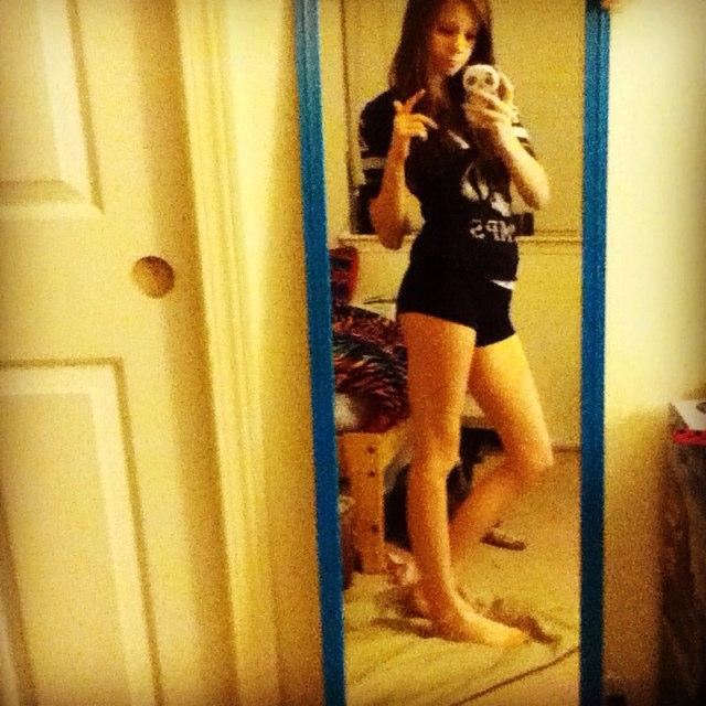 IKaleyAwesome's profile picture. i probably hate you.