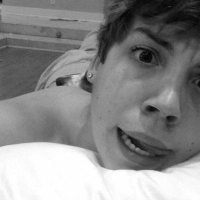 mattsmydad's profile picture. (sorry if you got this already) FOLLOW @espinosea BC SHE GAVE YOU THIS FREE FOLLOW AND SHE FOLLOWS BACK!