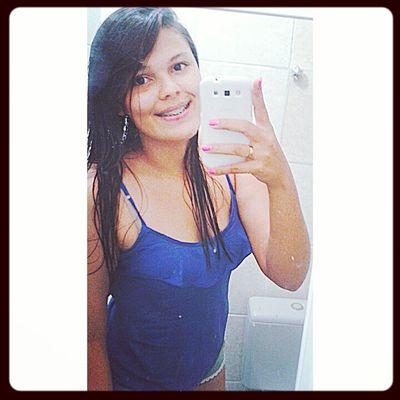 Cristã ❤ 1 coríntios 13.7 #EEE , 15 anos. Ler a bíblia é meu hobby ! João 3.30 *-*