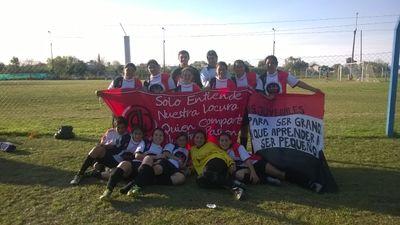 ileananalia's profile picture. 