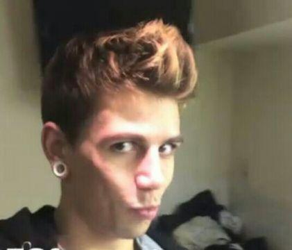 Fã de uma banda flop que tem mais integrantes que os dias da semana 04/12/14 SK 2/8 OTY JB