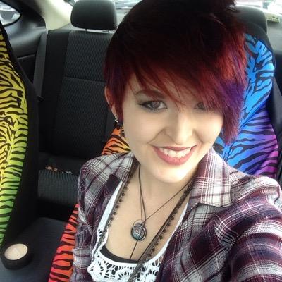 I'm Caroline. I rather listen to music than talk to other humans.