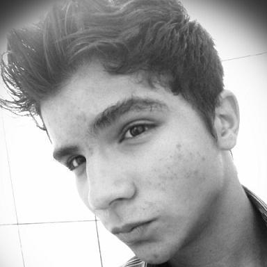 Simplicidade para falar, Humildade para ouvir,dignidade saúde e paz porém, também preciso de amor por aqui.