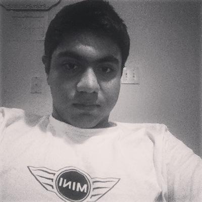 Naqueebcharania's profile picture. 