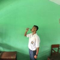 , (@yosantaraa) 's Twitter Profile