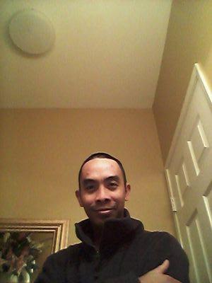 lynlyniris's profile picture. 