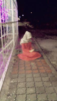 Hi , suzaini Sofian , 16 y/o (2014) Mention If You Want Me Follow You Back  -_- And Follow Me Back .