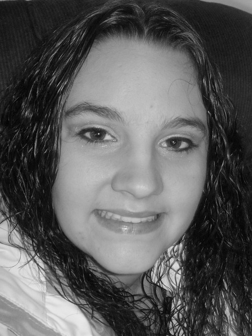I am 17 years old, I live in a small town in Idaho, I love to hang out with friends and have fun!