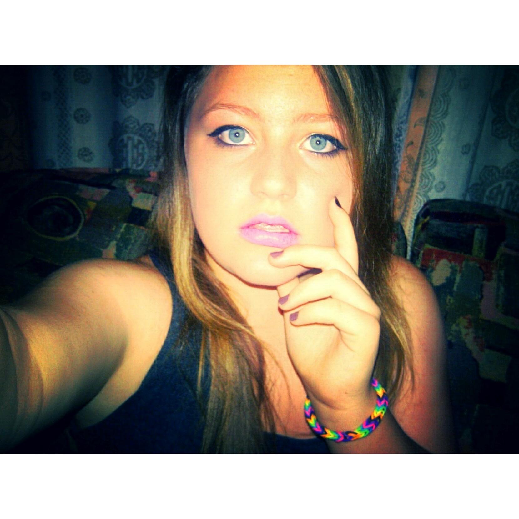 jenna_reeves63's profile picture. Im Just That Blue Eyed Girl Thats Just Trying To Life Her Life ♥       Follow for follow ✌