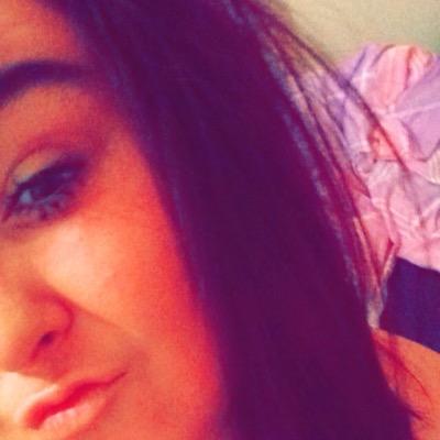 Kayleigh000000's profile picture. 