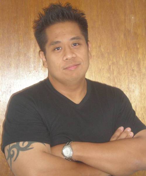 Hi... I'm a pro marketer who's psychologically unemployable ;-)