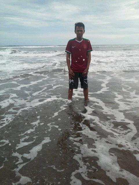 Pangestoni95's profile picture. live is advanture
