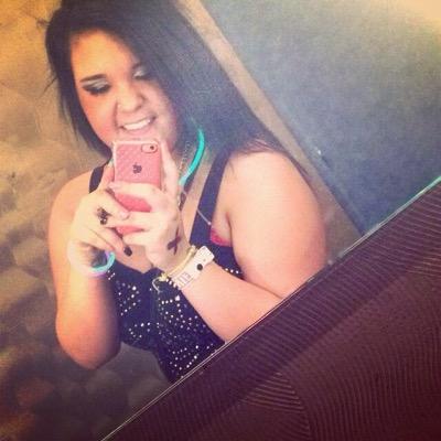 April Michelle . Sagittarious ♐️. 18. College . Fittness . AS. Dental Hygiene .