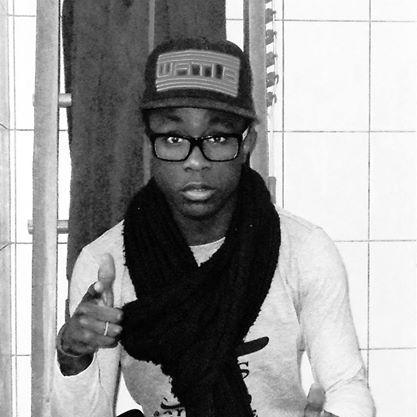 Maska ressaisis-toi tu gagnes ce combat c’est clair
 Ils sont grands parce que t’es à genoux, lève toi ils tomberont par terre