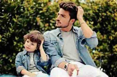 Alimosfar45545R's profile picture. 