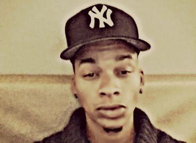 d4d030ad17524b6's profile picture. 