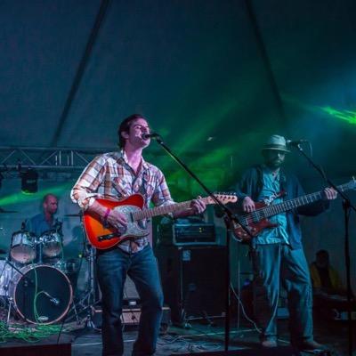 Guta - Teddy Sablon, Dave Gesualdo, Christian Mara
One of the finest bands to throw notes in your face!