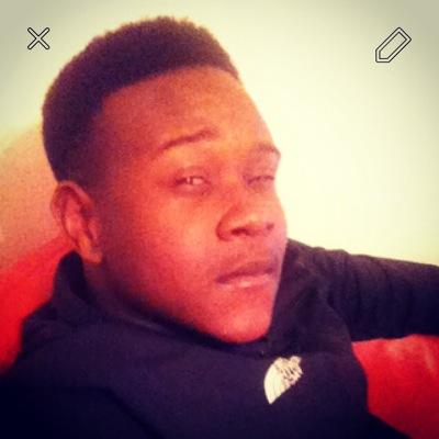 wuzavelli's profile picture. 